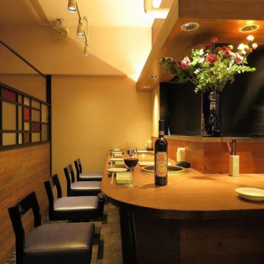 [Counter seats] Recommended for dates and casual meals ♪ Our most popular seat ☆ Enjoy delicious ingredients in a casual setting! Great location, 3 minutes walk from G-SIX! After shopping or on a date Also! ≪Ginza/Yurakucho/Shinbashi/Entertainment/Anniversary/Birthday/Date/Wine/Private room/Lunch/GINZA-SIX≫