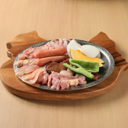こだわりの「清流美どり」を網焼きの焼肉スタイルで