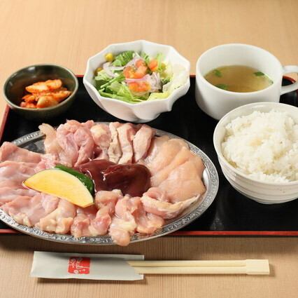 清流美鶏　鶏焼肉定食(5種)