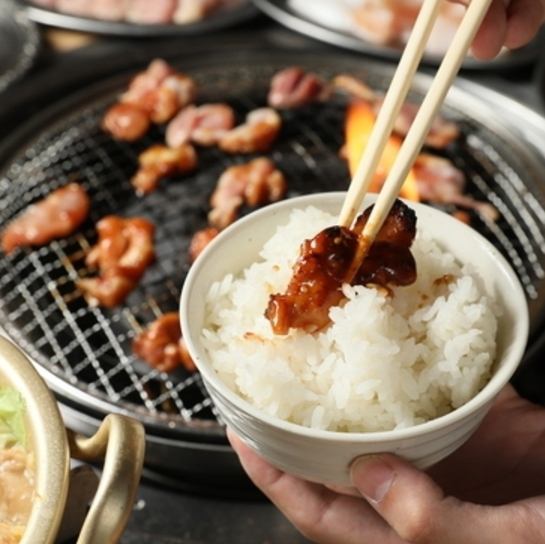 カシワヤ自慢の鶏肉を是非、お楽しみください♪