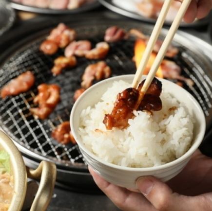 【含90分钟无限畅饮】飞騨牛!火锅!烤肉!丰盛套餐 7道菜 共6080日元