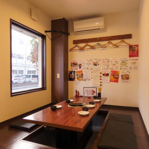 プライベートでの食事会や少人数での宴会、お肉を楽しみたい方、どなたでも大歓迎！シーンに合わせたコースやサービスを豊富にご用意しております。個室の掘りごたつ席は大人気ですのでお早めにご予約ください。特別なひとときをお楽しみいただけるよう、心を込めておもてなしいたします。ぜひお気軽にご利用ください！