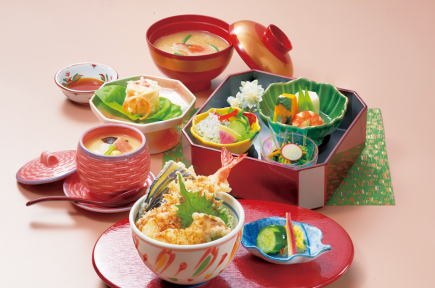 てまり御膳　【8品】　2728円(税込)