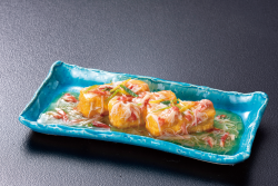 Dashi-maki crab with thickened sauce
