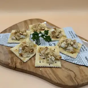 ブルーチーズonハニーナッツ