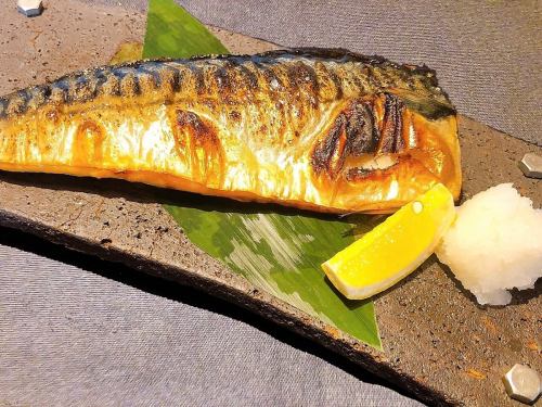 Charbroiled wine mackerel