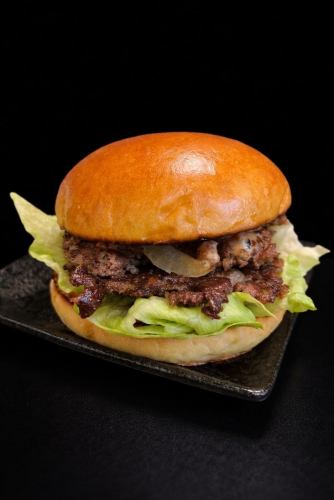 碎碎和牛牛肉漢堡