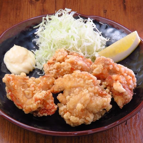 Signature dish! Fried chicken (4 pieces per serving)