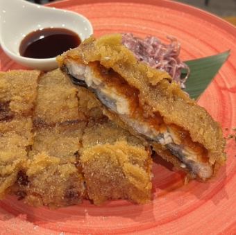 うなカツ（蒲焼きカツ）