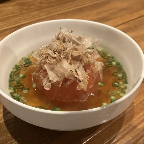 丸ごとトマトのおでん