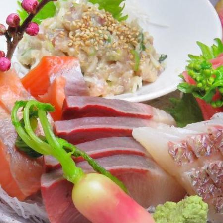 毎日変わる店長のオススメ料理！新鮮な魚をご堪能下さい！