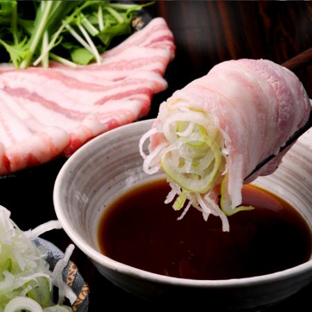 【黒豚の旨塩鍋含む全7品】2H飲放付きコース3500円⇒3000円