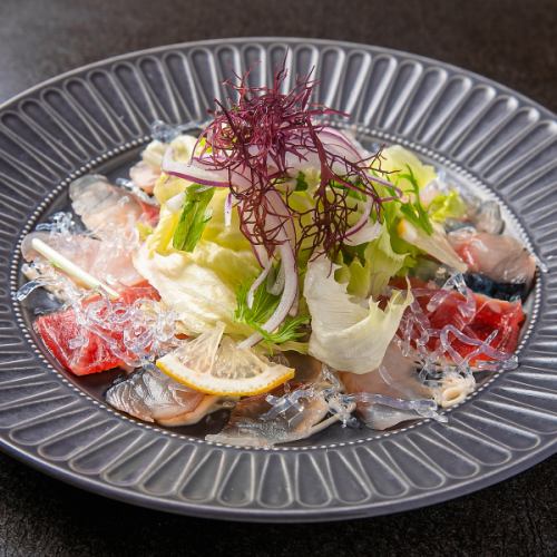 Seafood carpaccio made with fresh seafood