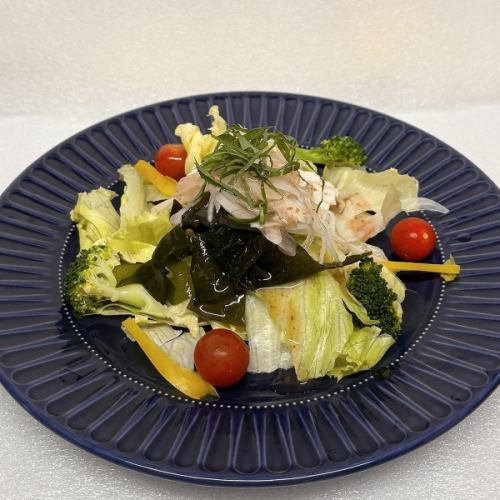 山芋とワカメのシャキシャキサラダ