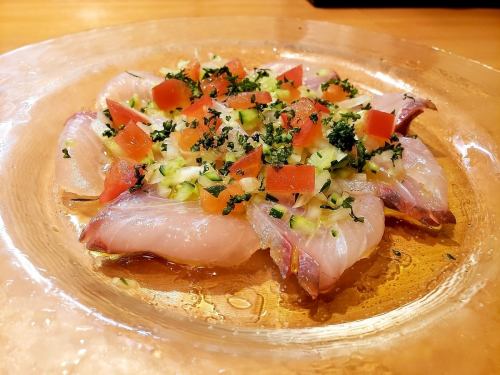 高知宿毛漁港直送的鮮魚生牛肉片！