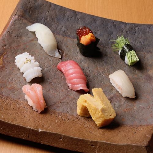 旬食材を活かした握り寿司