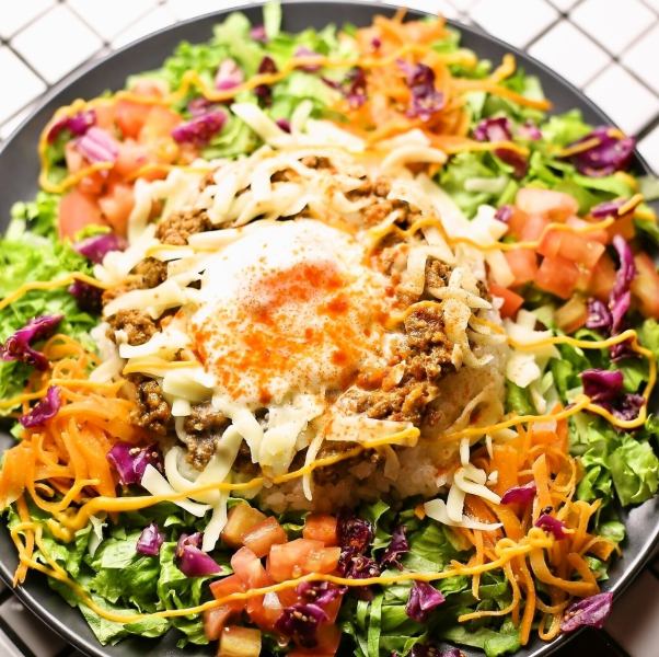 1日分の野菜の数％摂れるスパイシータコライス