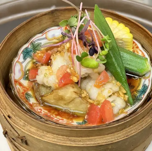 【こだわりの料理を堪能】