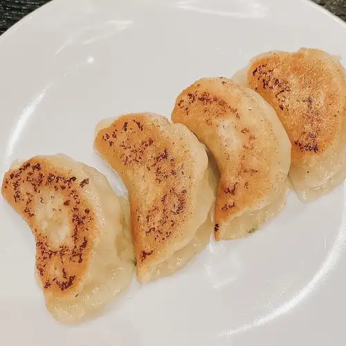 焼き餃子 4個