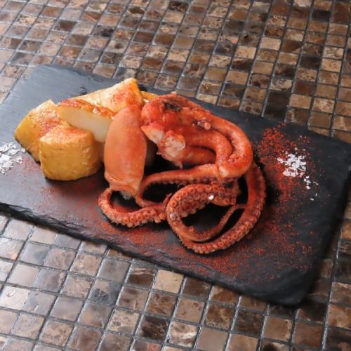 宮城県産柳タコのガリシア風