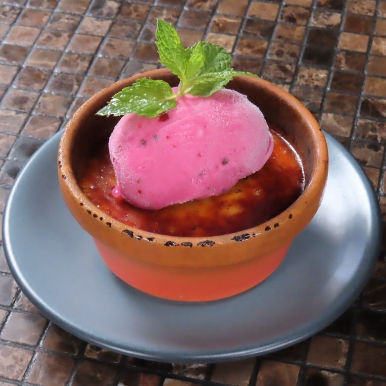 ヘーゼルナッツのクレマカタラーナ