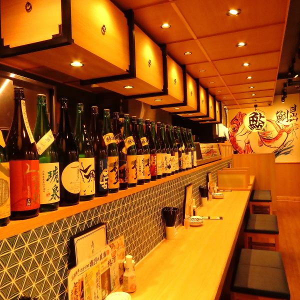お席タイプはカウンター席、お座敷席、掘りごたつ式席など人数に合わせて多数ご用意しております。店内清掃はもちろん衛生管理や除菌も徹底しておりますのでご安心してお越しくださいませ。