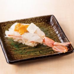 [Secret sushi] Salted sea urchin, red shrimp, and cream cheese.