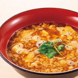Tamaaka: Eggs and red broth
