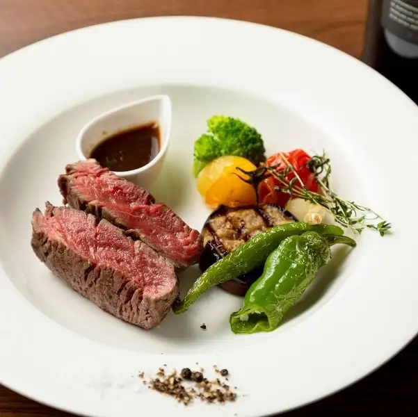 牛フィレ肉のグリル