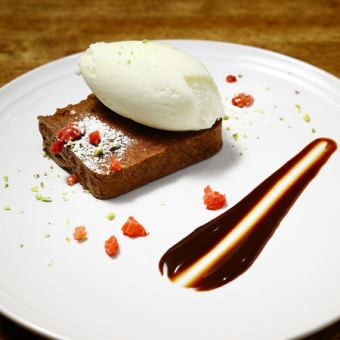 Gaina聖誕節限定套餐♪（僅限12月24日和25日）8000日元 + 2500日元即可享受90分鐘暢飲♪