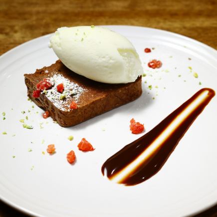 가이나 크리스마스 한정 코스♪ (12월 24일, 25일 한정) 8000엔 +2500엔으로 90분 무제한 뷔페