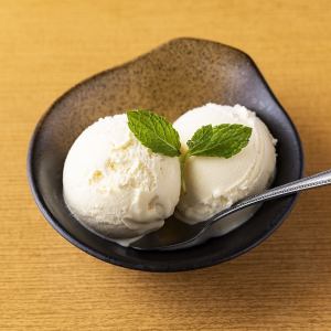 バニラアイス