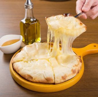 チーズナン