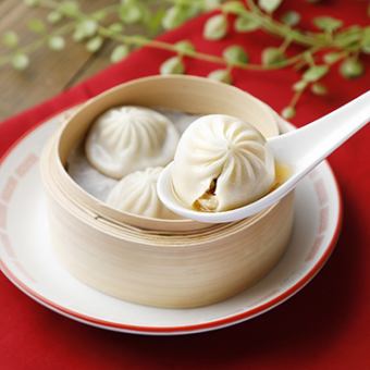 ≪土日祝限定≫小籠包