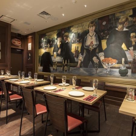 午餐请到私人VIP包间享用！对于想举办私人午餐晚宴的组织者来说，这绝对是不容错过的选择！