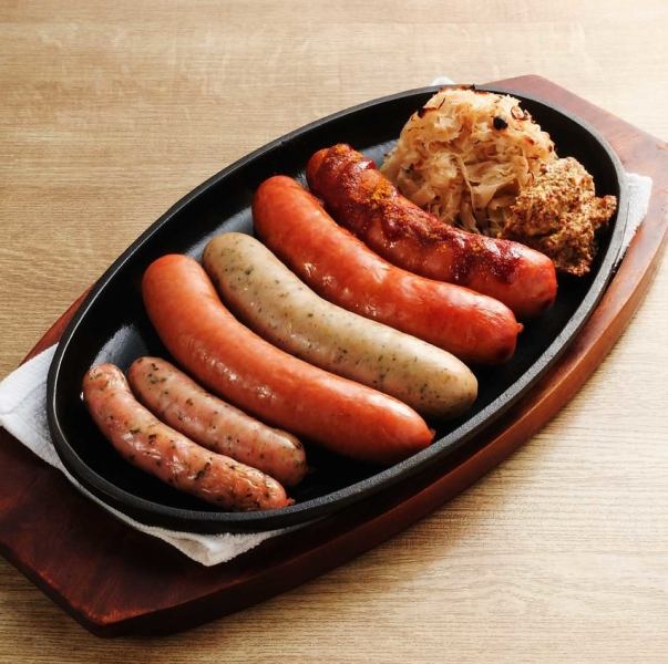 Assorted 5 kinds of sausages