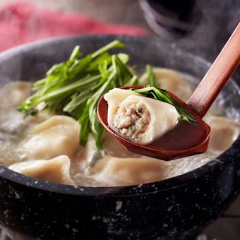 《2H飲放題》華コース！絶品の博多名物炊き餃子含む全8品！5000円⇒4000円 ※金祝前日⇒4500円