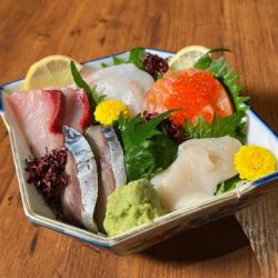 Assortment of 5 kinds of sashimi