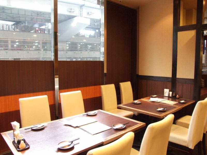 大型TV・DVD完備☆各種宴会、二次会、会議室使いにも◎地下鉄谷町四丁目駅8番出口徒歩10秒！