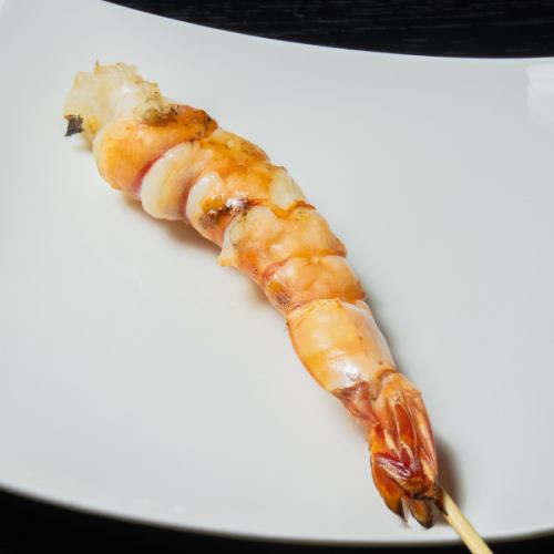 Plump grilled salted shrimp
