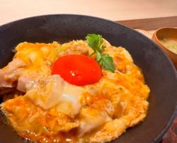 川俣シャモの親子丼（鶏出汁スープ付き）