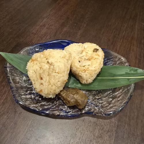 ふぐの炊き込みおにぎり
