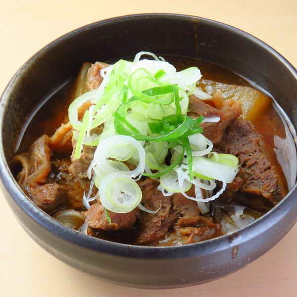 手作りの味が光るもつ煮込み　