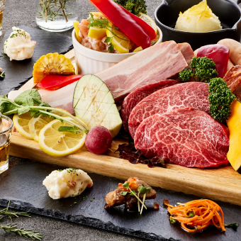 [Standard Course] A popular plan where you can enjoy special spare ribs and Wagyu beef chisel