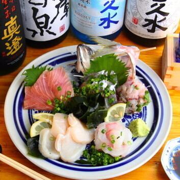 お酒が進む“もう一品”に。鮮魚の刺身もBacchusの人気メニュー【お刺身盛り合わせ】