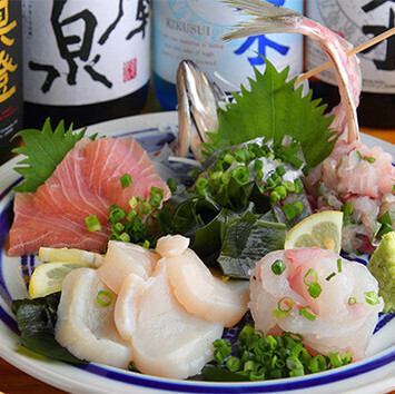 こだわりの創作料理をご用意！当店名物お刺身・おでんはぜひご堪能あれ