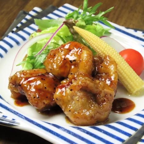 [Private Izakaya LEMONed] Young chicken karaage (normal/black pepper sauce/spicy/nanban style)