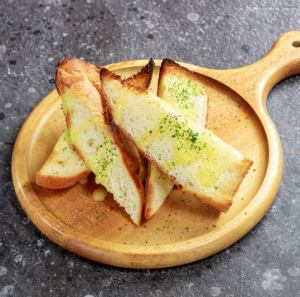 Garlic toast