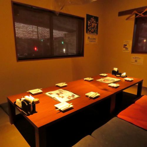 A spacious tatami room for up to 10 people