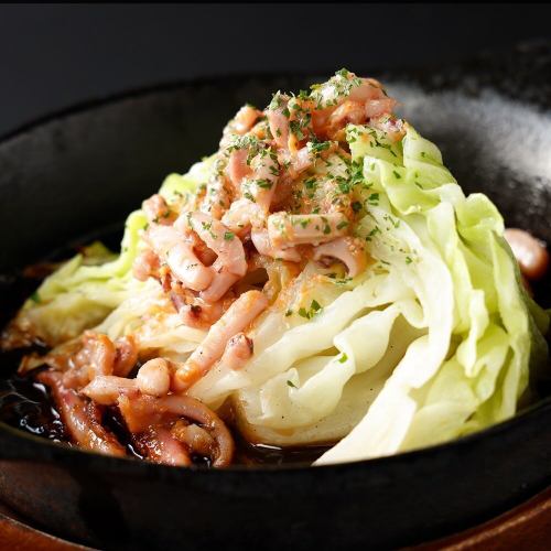 鉄板塩辛キャベツ